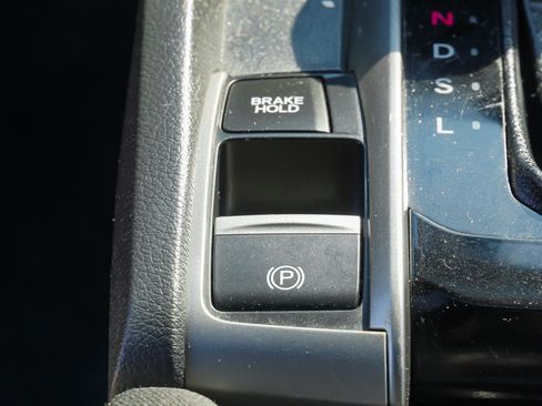 Used 2018 Honda Civic EX image 35
