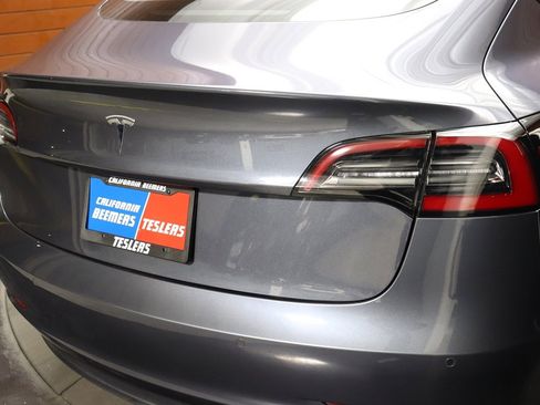 Used 2023 Tesla Model 3 Standard Range image 51