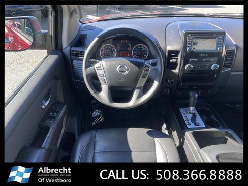 Used 2015 Nissan Titan SV w/ SV Value Truck Package image 26