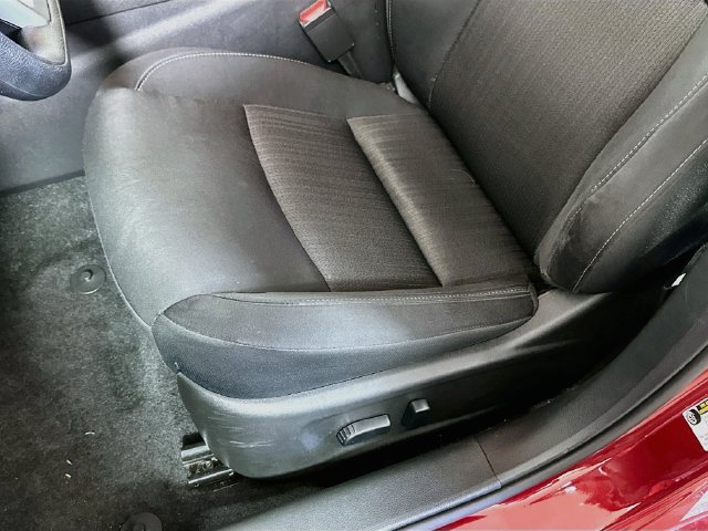 Used 2025 Nissan Altima 2.5 SV FWD image 21