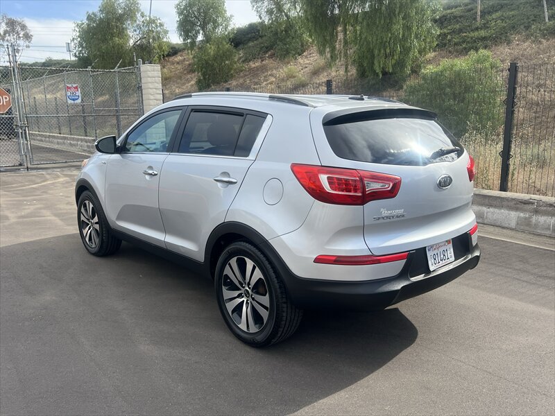 Used 2011 Kia Sportage EX AWD/4WD image 13