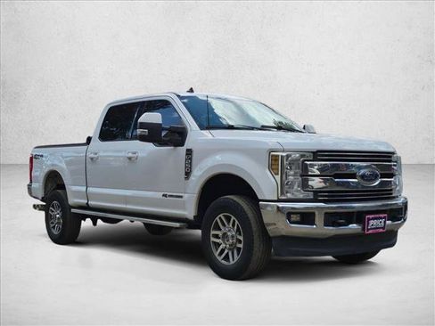 Used 2019 Ford F250 Lariat AWD/4WD image 3
