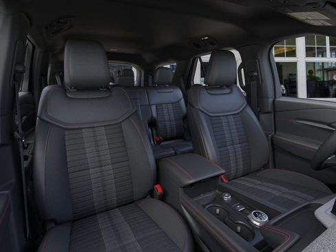 New 2026 Ford Explorer ST-Line AWD/4WD image 10