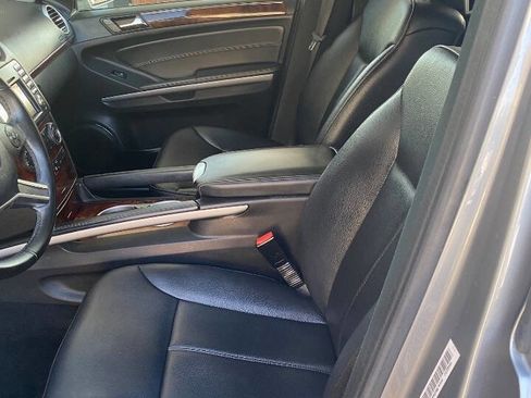 Used 2012 Mercedes-Benz GL 450 4MATIC image 52