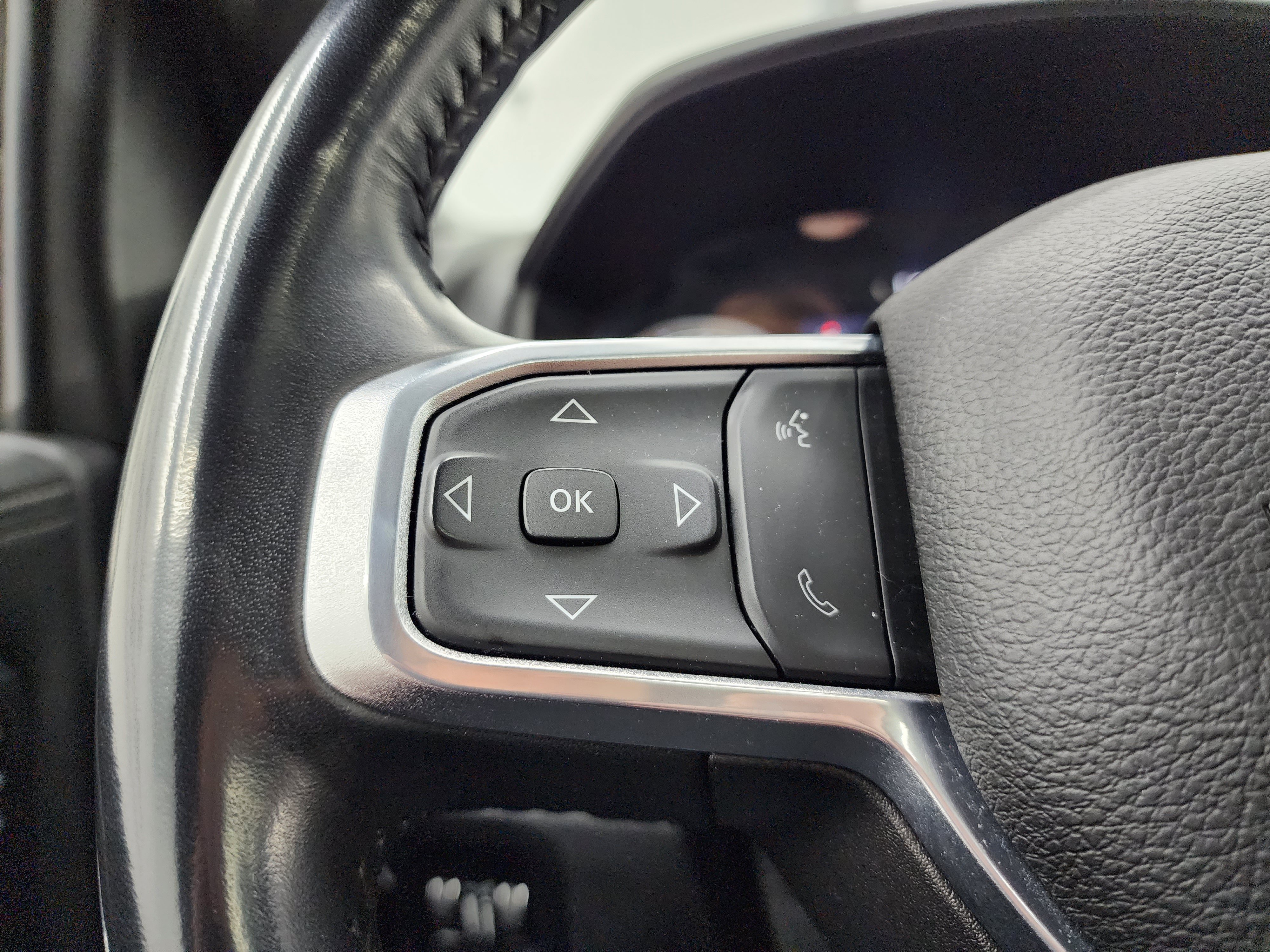 Used 2024 RAM 2500 Laramie w/ Sport Appearance Package AWD/4WD image 16