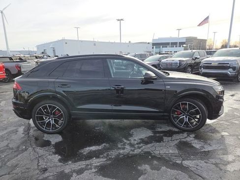 Used 2023 Audi Q8 Premium Plus image 20