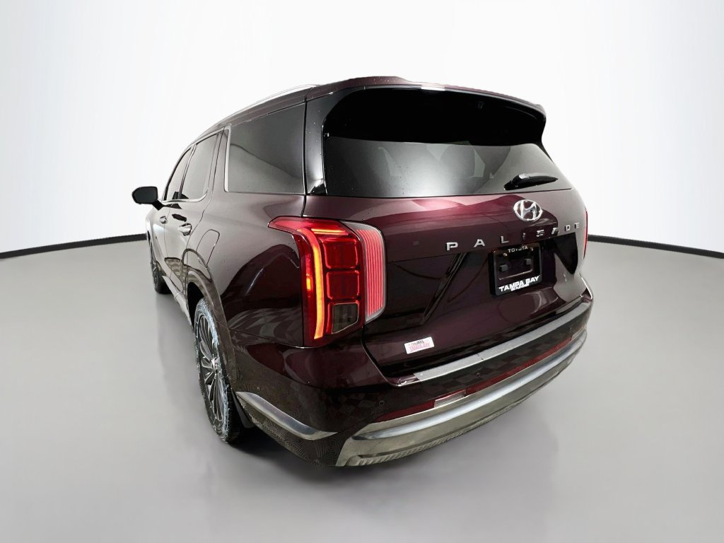 Used 2024 Hyundai Palisade Calligraphy FWD image 5