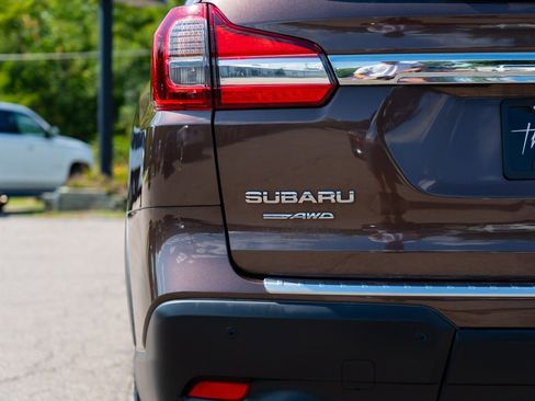 Used 2019 Subaru Ascent Premium w/ Popular Package #4 image 10