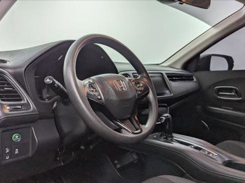 Used 2021 Honda HR-V EX image 24