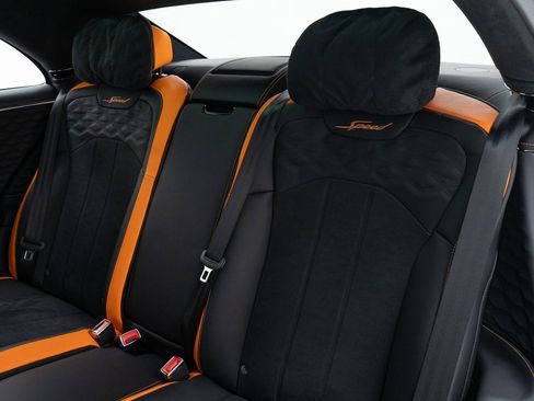 Used 2025 Bentley Flying Spur Plug-In Hybrid image 25