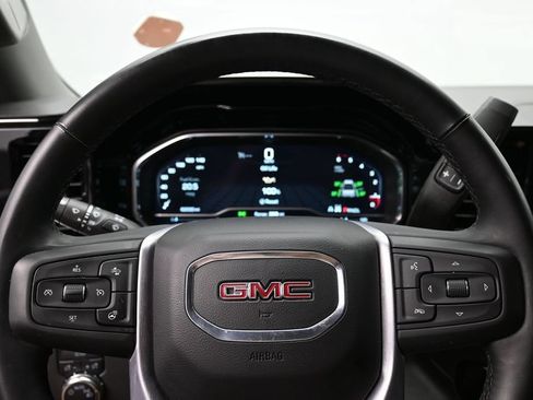 Used 2023 GMC Sierra 1500 SLE AWD/4WD image 12