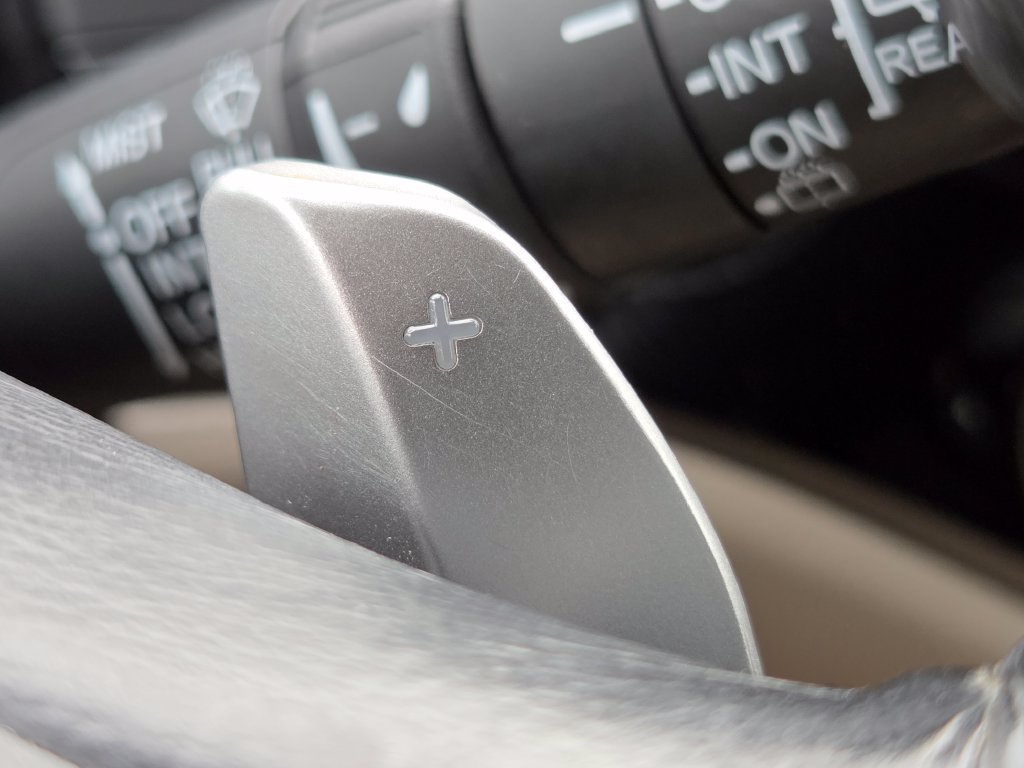 Certified 2018 Honda Pilot Touring image 19