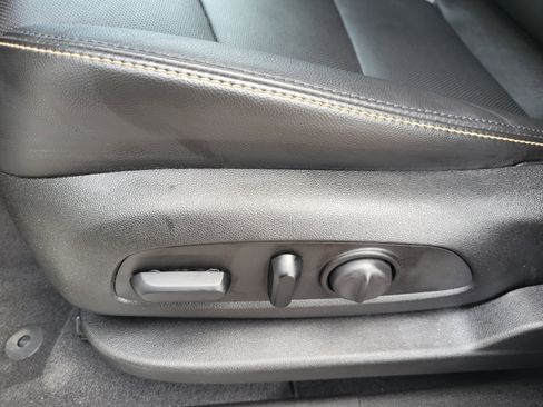 Used 2019 Chevrolet Equinox Premier AWD/4WD image 14