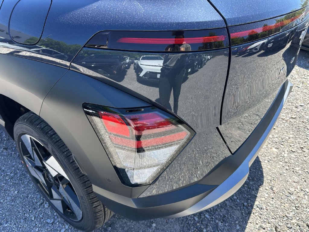 New 2026 Hyundai Kona Limited AWD/4WD image 8