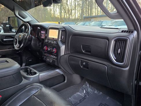 Used 2020 Chevrolet Silverado 3500 LTZ w/ LTZ Plus Package image 38