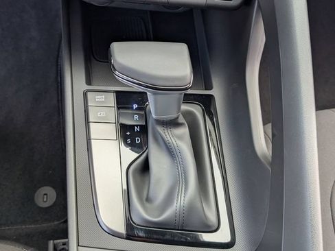 New 2026 Hyundai Elantra Sport FWD image 21