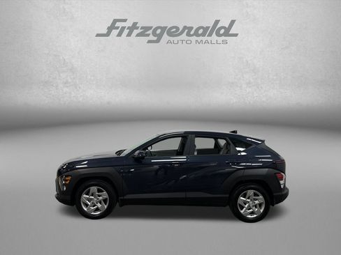 Used 2024 Hyundai Kona SE FWD image 2