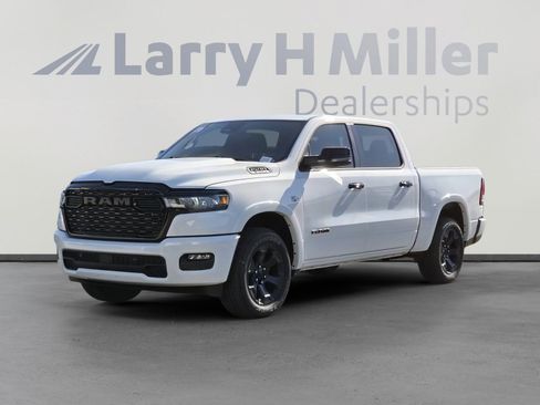 New 2026 RAM 1500 Big Horn AWD/4WD image 1