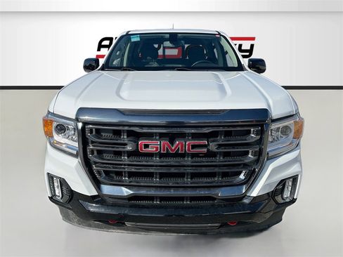 Used 2022 GMC Canyon AT4 image 2