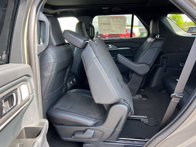 New 2026 Ford Explorer ST w/ Sun And Sound Package AWD/4WD image 45