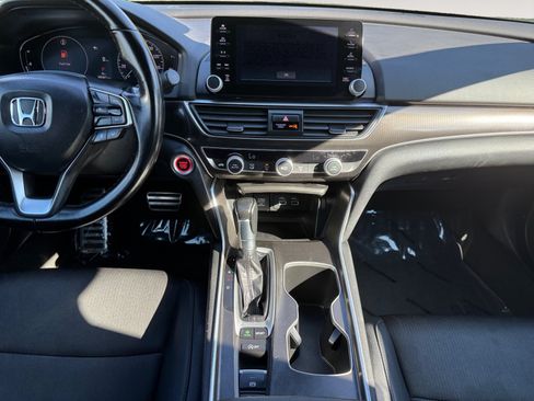 Used 2021 Honda Accord Sport image 11