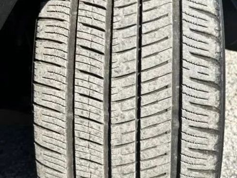 Used 2014 Mercedes-Benz E 350 4MATIC Sedan image 17