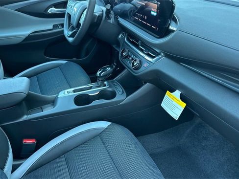 New 2026 Buick Envista Preferred image 17