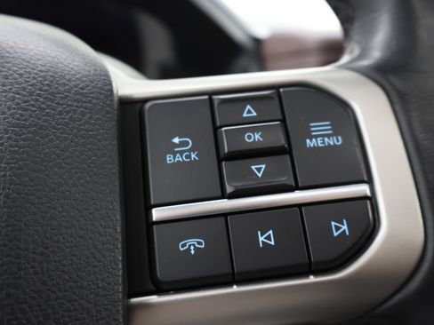 Used 2023 Ford Expedition Max Limited image 16