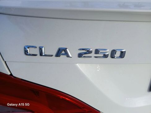 Used 2015 Mercedes-Benz CLA 250 image 14