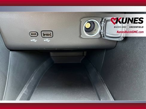 New 2026 Buick Encore GX Sport Touring w/ Comfort Package AWD/4WD image 33