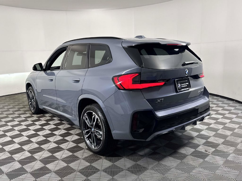 Used 2024 BMW X1 xDrive28i w/ Technology Package AWD/4WD image 8