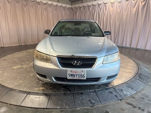 Used 2008 Hyundai Sonata GLS image 2