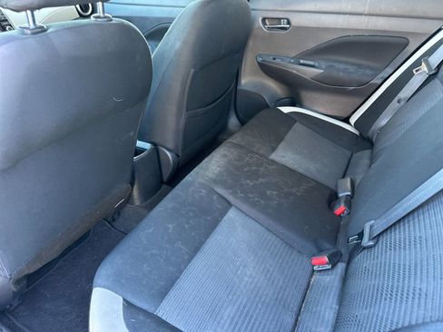 Used 2021 Nissan Versa SV image 11