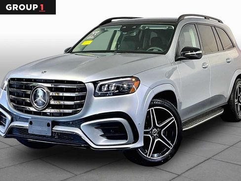 Used 2025 Mercedes-Benz GLS 450 4MATIC image 1