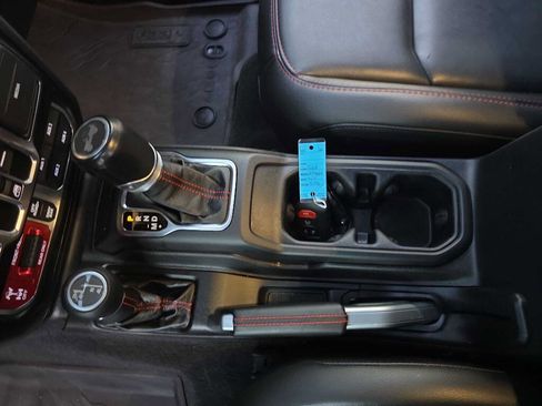 Used 2022 Jeep Wrangler Unlimited Rubicon w/ LED Lighting Group image 13