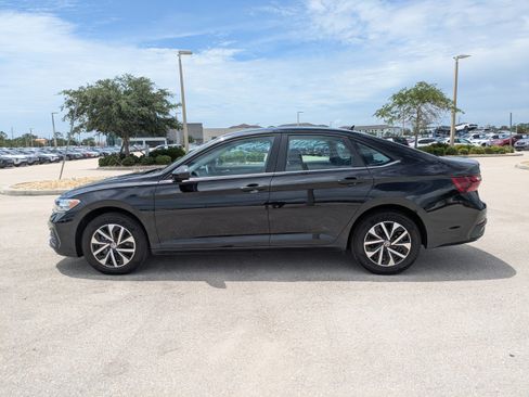 Used 2024 Volkswagen Jetta S FWD image 8