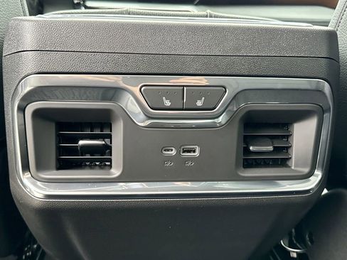 New 2025 GMC Sierra 2500 Denali w/ Denali Reserve Package image 27