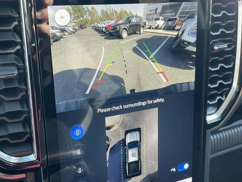 New 2025 Ford Ranger Lariat w/ FX4 Off-Road Package image 6