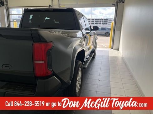 Certified 2025 Toyota Tacoma SR image 9