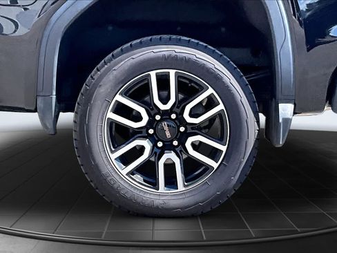 Used 2020 GMC Sierra 1500 AT4 w/ AT4 Premium Package AWD/4WD image 36