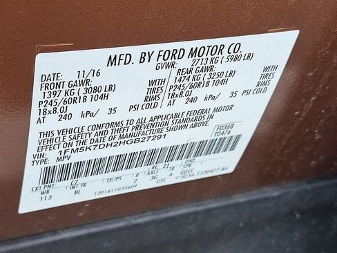 Used 2017 Ford Explorer XLT FWD image 36