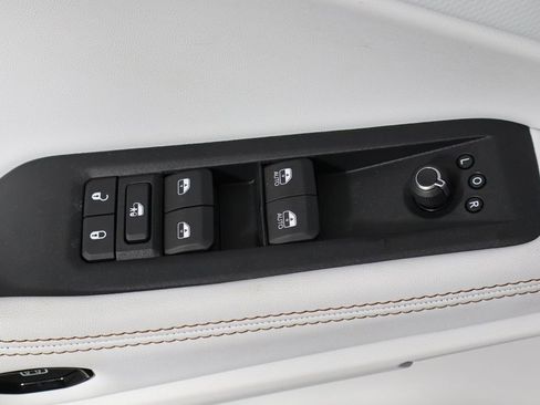 New 2026 Jeep Cherokee Limited image 22