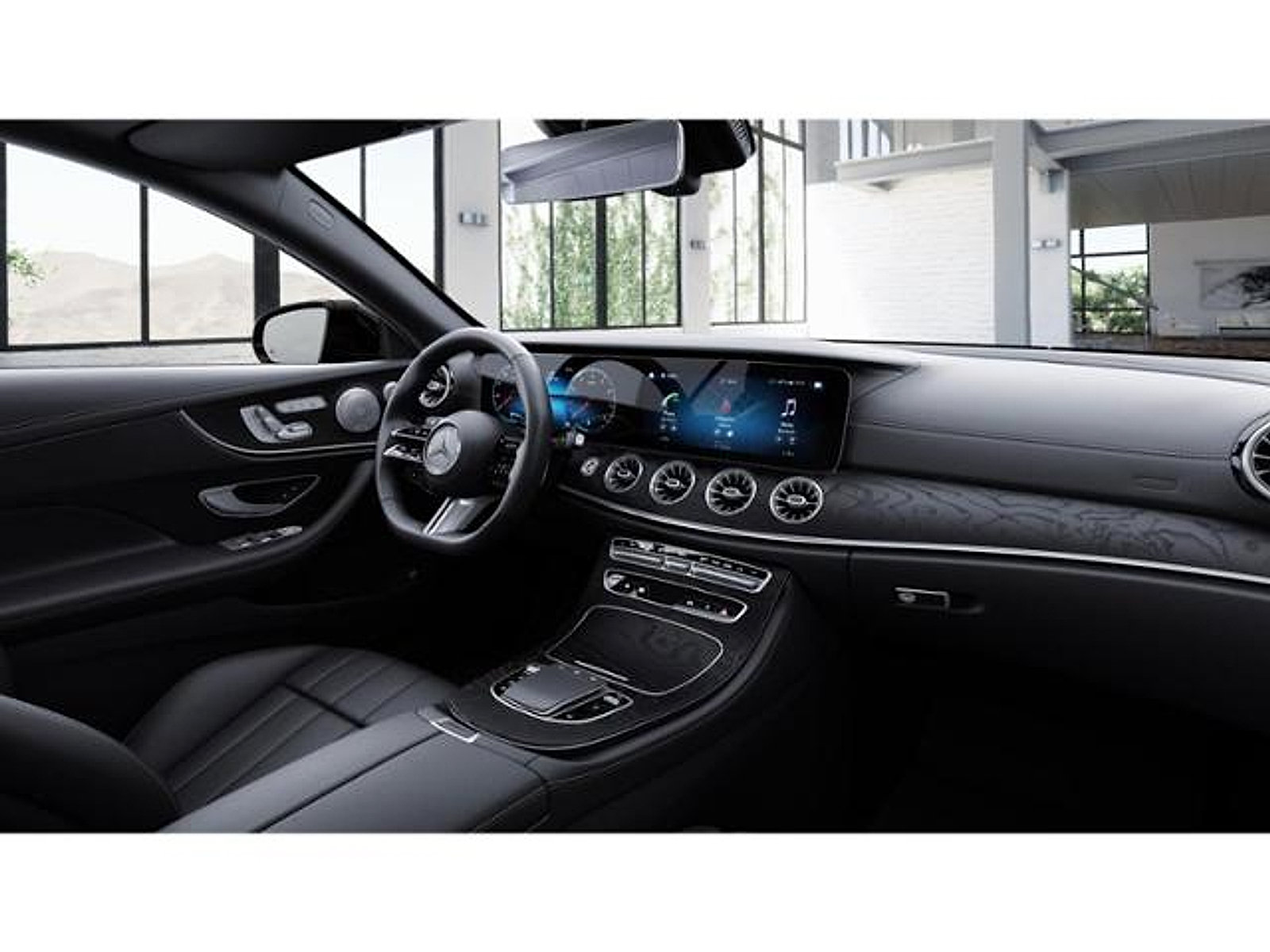 Used 2023 Mercedes-Benz E 450 Coupe image 6