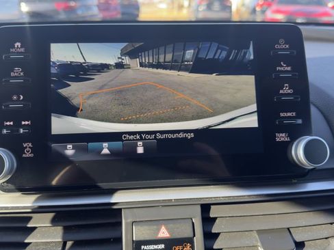 Used 2022 Honda Accord Sport image 17