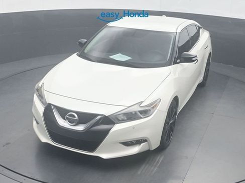 Used 2017 Nissan Maxima SR w/ Midnight Edition image 20