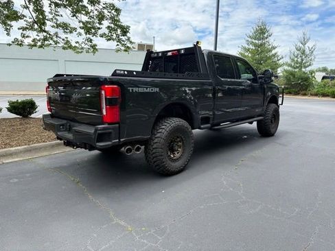 Used 2025 Ford F250 Platinum w/ Tremor Off-Road Package AWD/4WD image 5