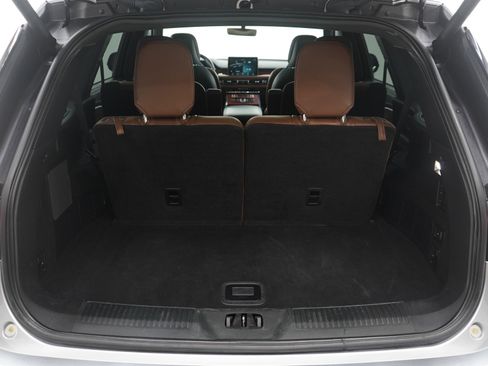 Used 2021 Lincoln Aviator Reserve w/ Equipment Group 201A image 18