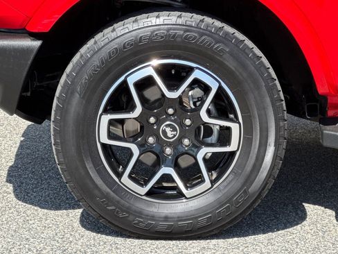 Used 2023 Ford Bronco Outer Banks image 25
