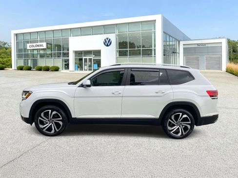 Certified 2023 Volkswagen Atlas SEL AWD/4WD image 2