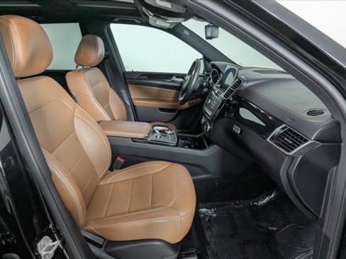 Used 2017 Mercedes-Benz GLE 43 AMG 4MATIC image 26